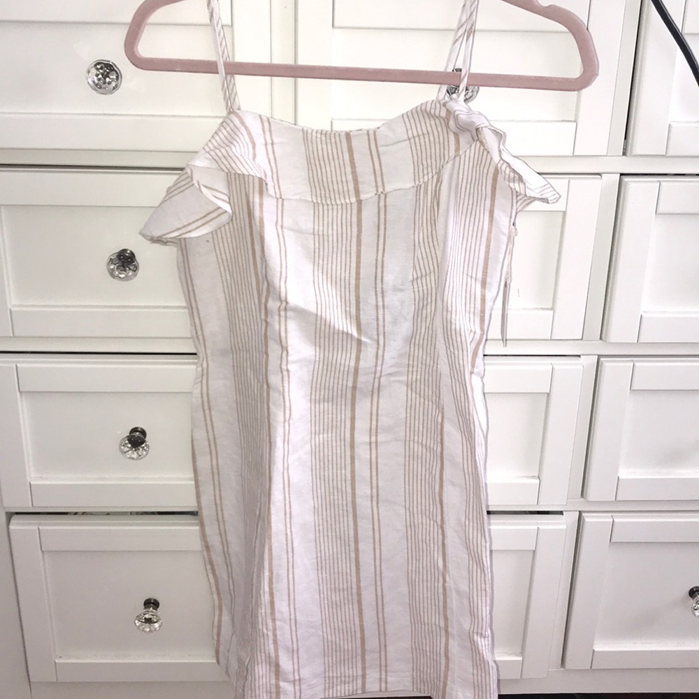 BRAND NEW Sundress!!